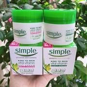 Kem dưỡng da Simple Kind To Skin Vital Vitamin Day/Night Cream