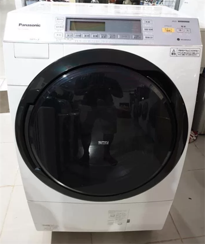 Máy giặt Panasonic NA-VX7800